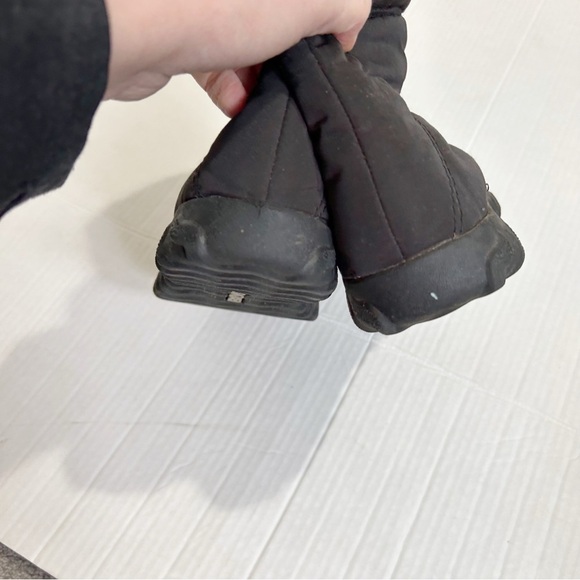 Bogs Puffy Boots Mid Calf Insulated Lined Waterproof Round Toe Drawcord Size 7 - Picture 12 of 12